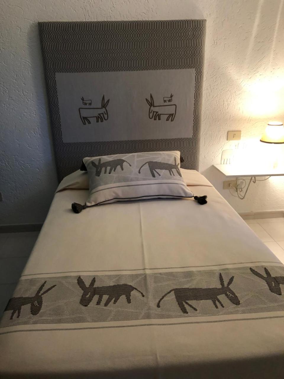 Hotel Canne Al Vento سانتا تيريزا غالّورا المظهر الخارجي الصورة